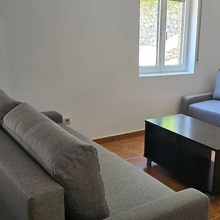 Apartamentos,puerta De Bisagra-parking Gratis Apartament *