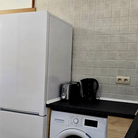 Apartamentos,puerta De Bisagra-parking Gratis Apartament Toledo