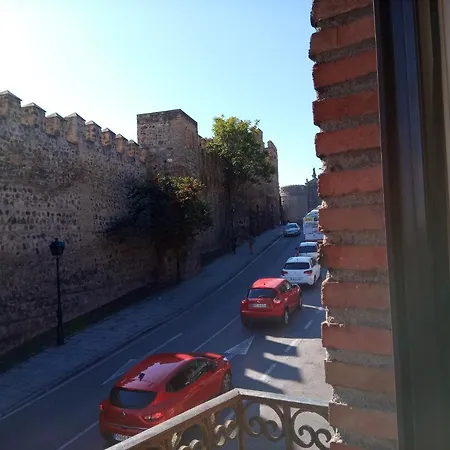 Apartment Apartamentos,puerta De Bisagra-parking Gratis Toledo